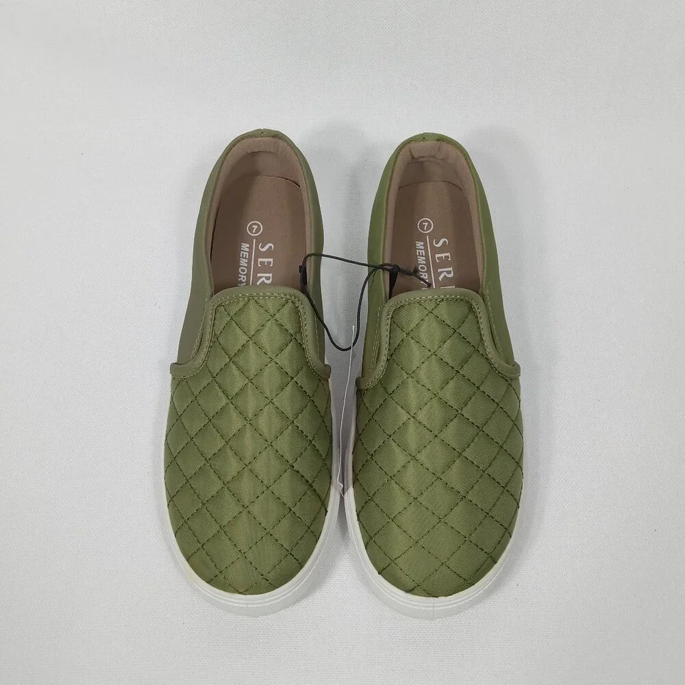 SERRA Women's Quilted Memory Foam Green Slip On Loafer Size 7 *NWT